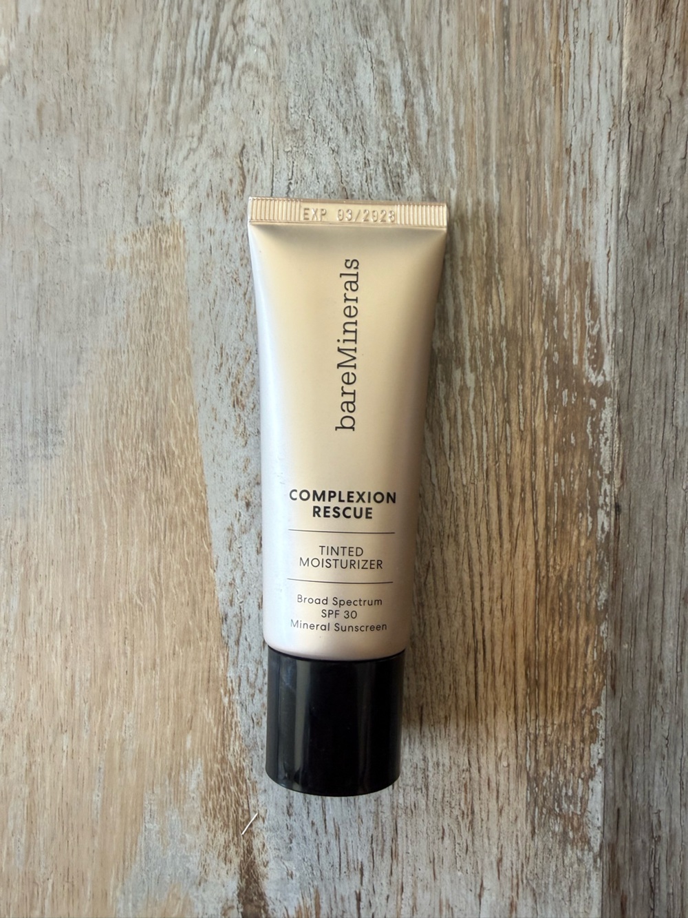 Bare Minerals Complexion Rescue Tinted Moisturizer in Opal
